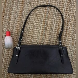 Elegant Leather Shoulder Bag